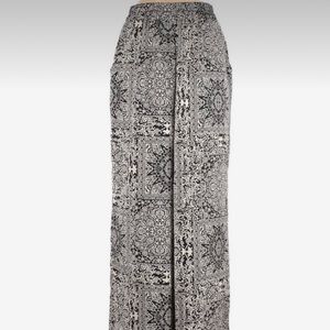 NWT Stoosh | Palazzo Pants Black and White